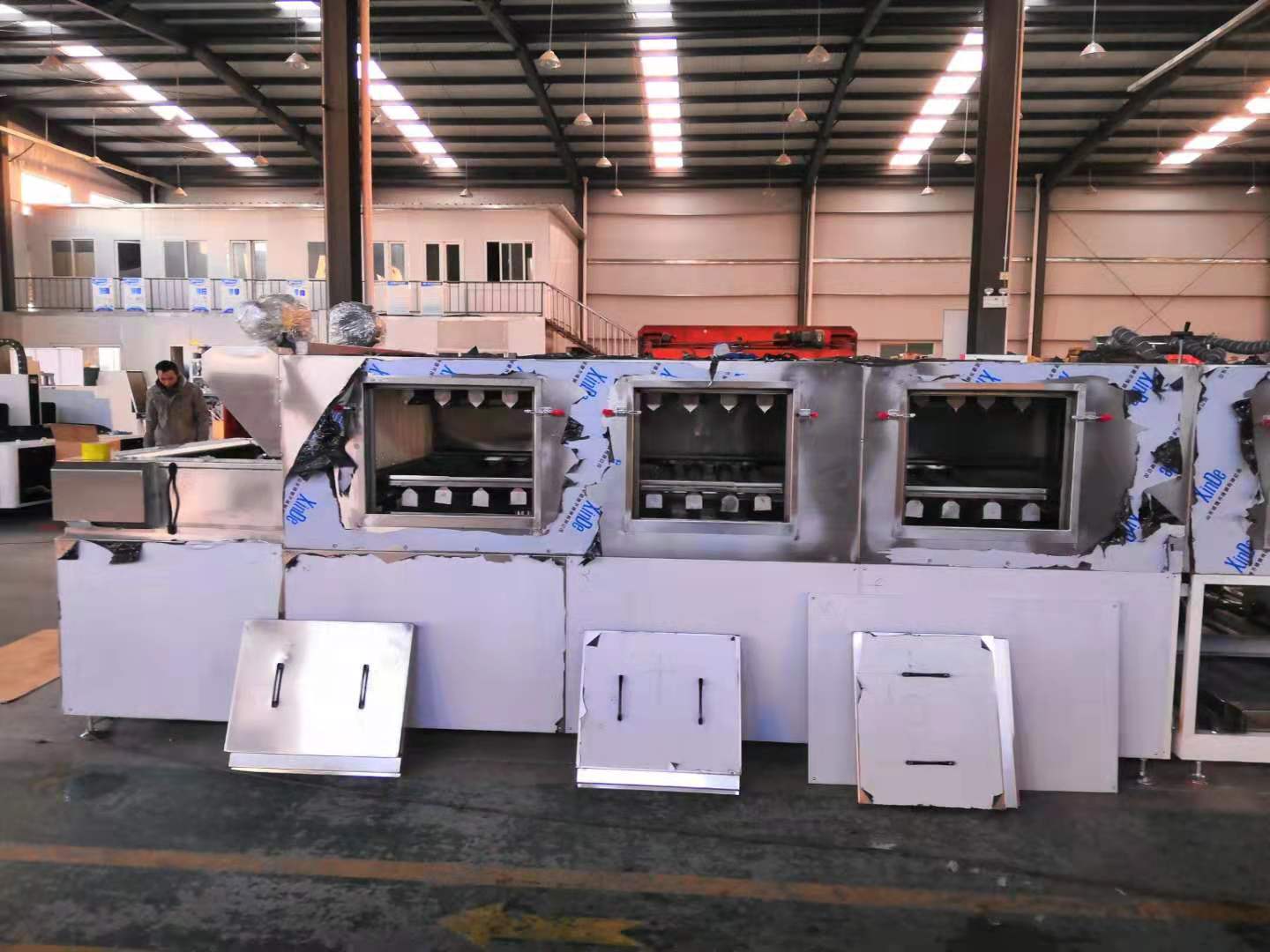 解鎖工業清洗新效率！噴淋清洗機，搞定零部件油污除銹難題