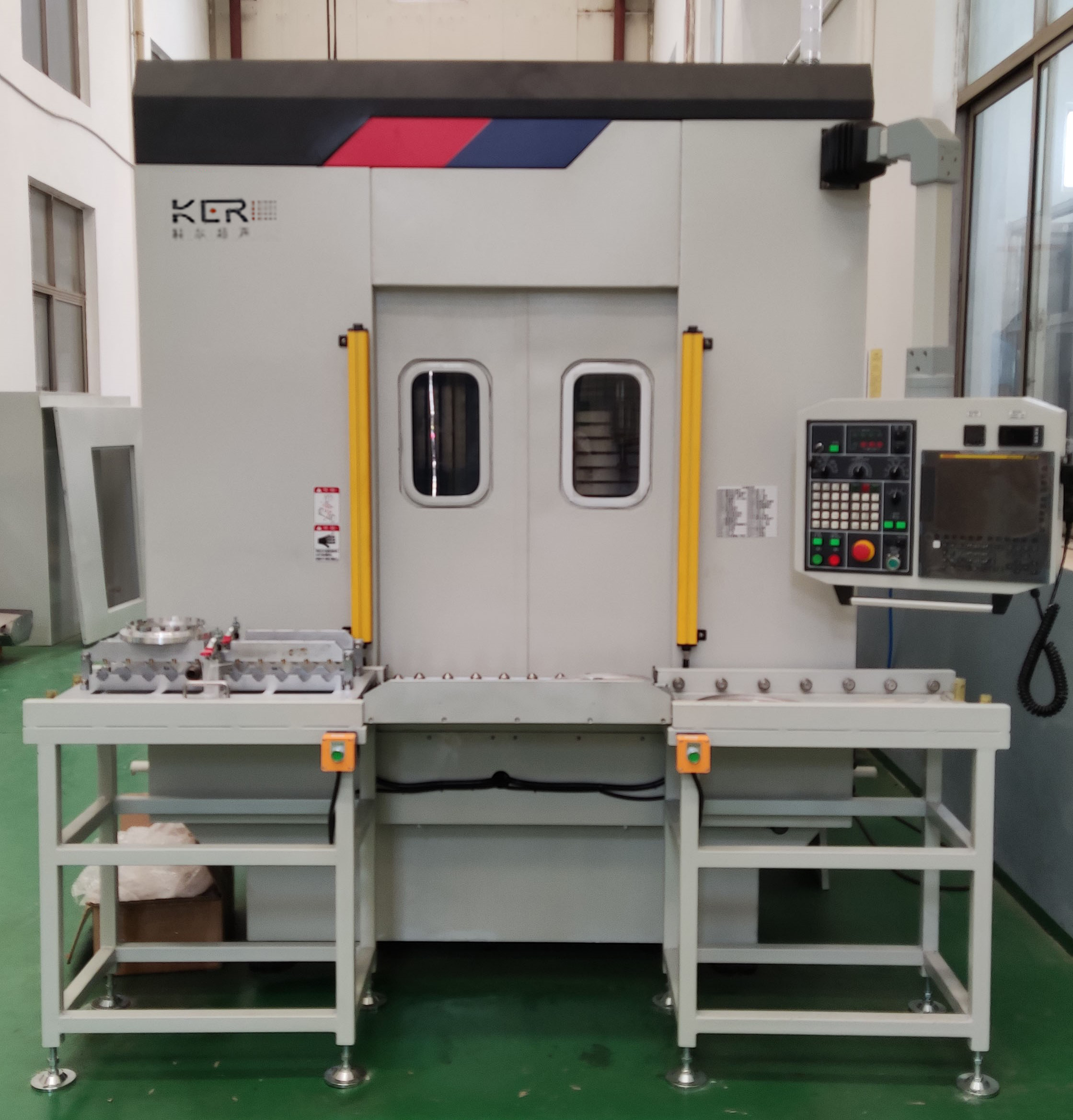 CNC數(shù)控高壓清洗機 去除內(nèi)孔工件毛刺